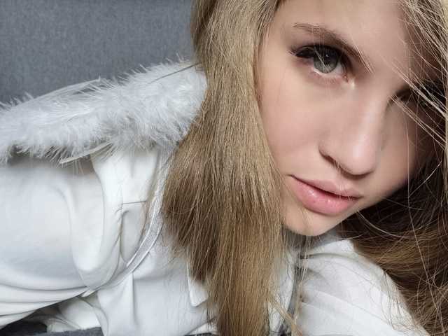 プロフィールの写真 LEILA-ANGELL