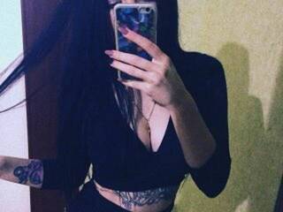 エロティックなビデオチャット --Margo