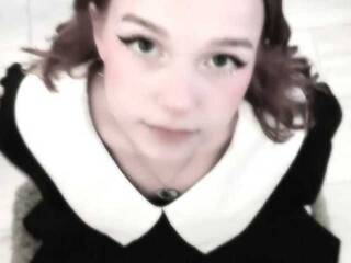 エロティックなビデオチャット -BabyMia-