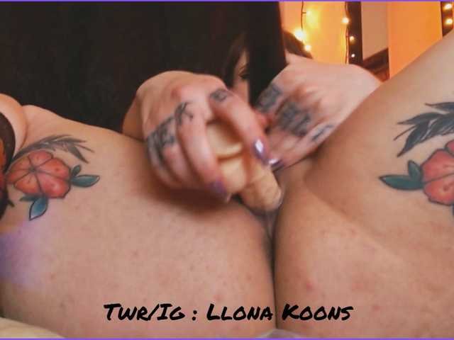 写真 -LlonaKoons [none] cuenta regresiva, [none] ganados, [none] para el show! #pvt #tattoo #dildo #play #latina