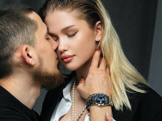 エロティックなビデオチャット -The-sweet-couple-