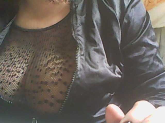 ブロードキャストスクリーンショット 1deluxepussy