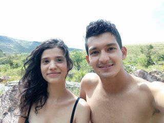 エロティックなビデオチャット 2latincouple