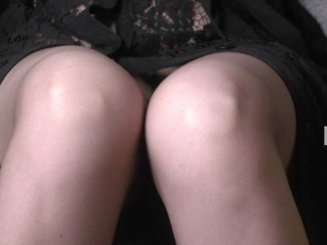 写真 33mistress33 Serve at my silky legs. Pm 25. #pantyhose#heels#humiliation#feet#strapon#joi#cei#sph#cbt#edge#sissy#feminization##chastity#cuckold