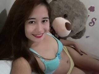 エロティックなビデオチャット 69PUSSY4U