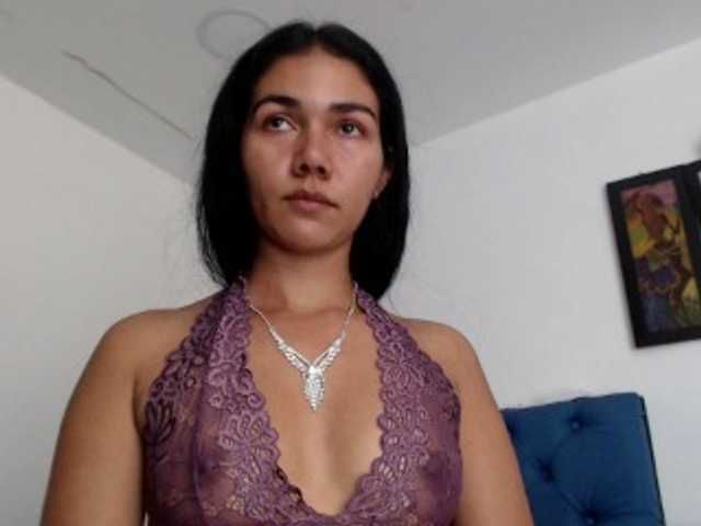 写真 abbi-moon hello guys I'm new, I hope I can make many friends today, I would love to make you happy #shaved#smalltits#new#latina#colombia#sweet#young