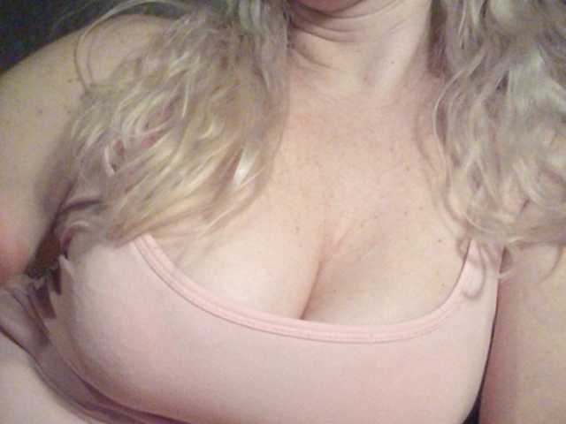 ブロードキャストスクリーンショット Abbi-love