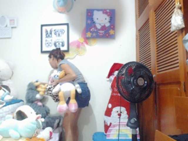 ブロードキャストスクリーンショット abby-camstar