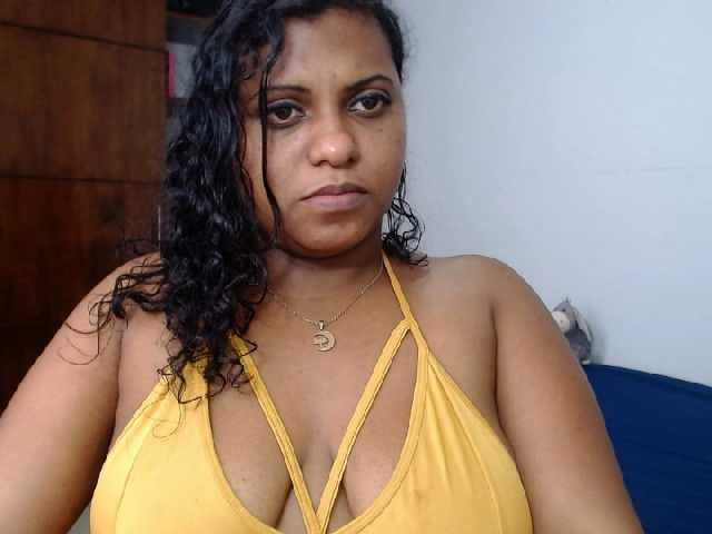 写真 AbbyLunna1 hot latina girl wants you to help her squirt # big tits # big ass # black pussy # suck # playful mouth # cum with me mmmm