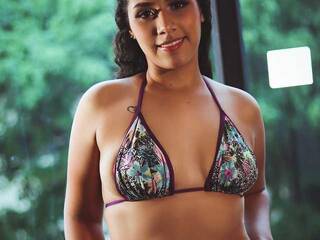 エロティックなビデオチャット AbbyThompson