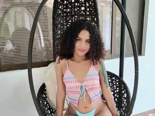 エロティックなビデオチャット AbbyyMonroe