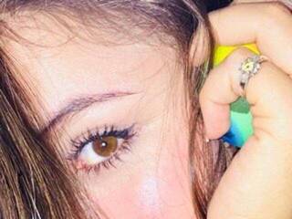 エロティックなビデオチャット abigail-mk