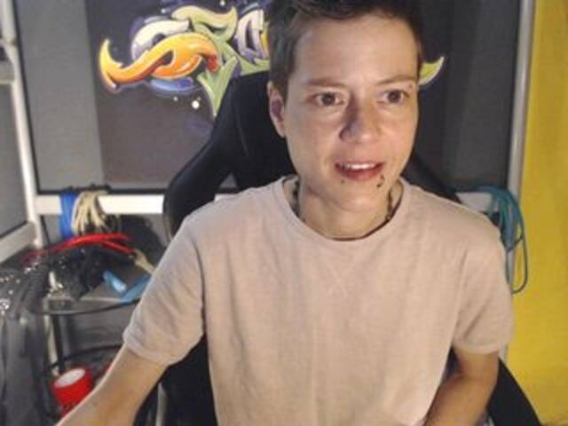 ブロードキャストスクリーンショット abigailbruin1