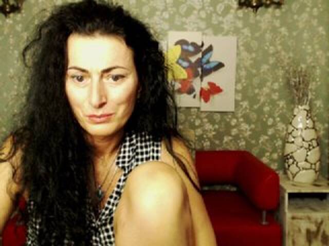 ブロードキャストスクリーンショット Abudabiz