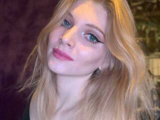 エロティックなビデオチャット Adalinda