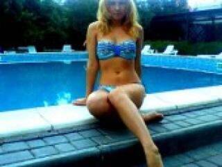 エロティックなビデオチャット adalinda222