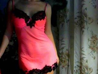 エロティックなビデオチャット Adelaida1991