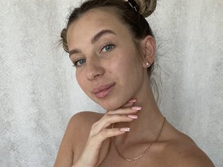 エロティックなビデオチャット Adeletaylorr