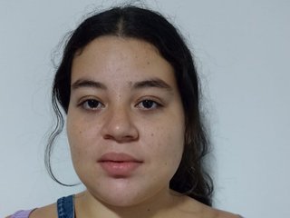 エロティックなビデオチャット Adelethompson