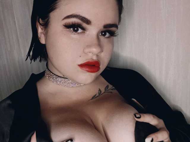 プロフィールの写真 Adelina02