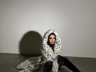 エロティックなビデオチャット Adelina111