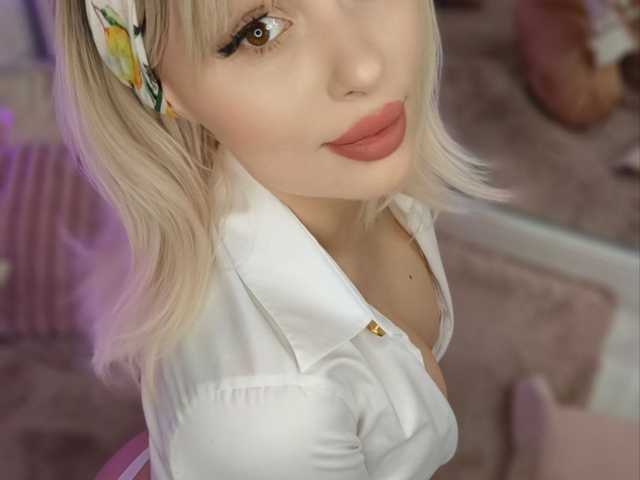プロフィールの写真 AdelineKing