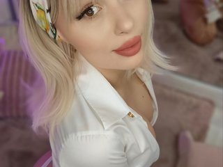 エロティックなビデオチャット AdelineKing