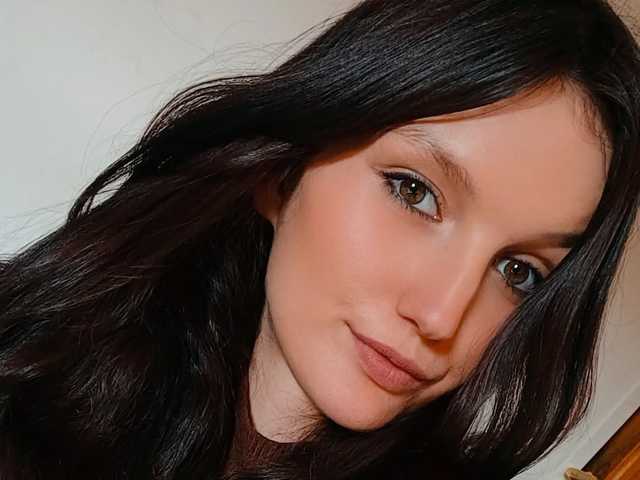プロフィールの写真 AdelineModel