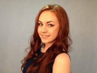 エロティックなビデオチャット adelinn