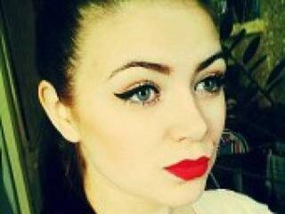 エロティックなビデオチャット adelrosso