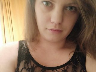 エロティックなビデオチャット AdrianaSmile