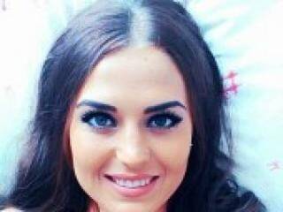 エロティックなビデオチャット afffroditaa