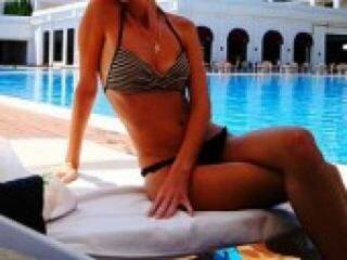 エロティックなビデオチャット afrodita90