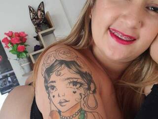 エロティックなビデオチャット Agata-queen-1