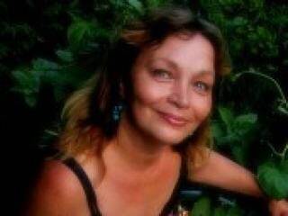 エロティックなビデオチャット ahgelika