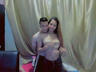 エロティックなビデオチャット aidafox