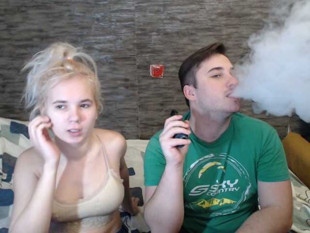 ブロードキャストスクリーンショット AimeeAh