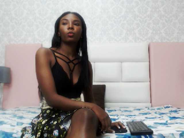 ブロードキャストスクリーンショット AishaBrown