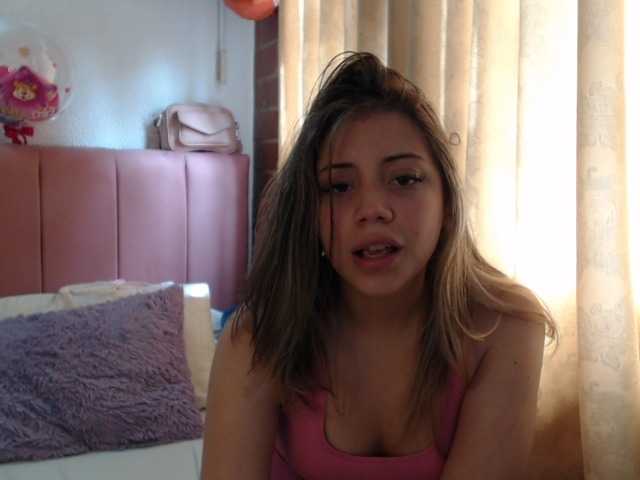 ブロードキャストスクリーンショット Alaina-Blessed