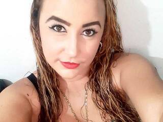 エロティックなビデオチャット ALANASMITH1