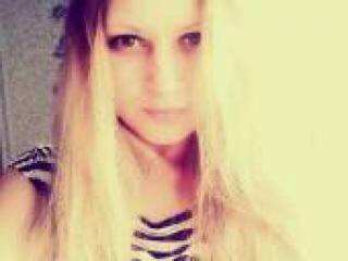 エロティックなビデオチャット alanna1812