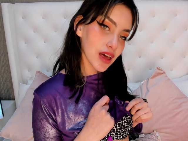 ブロードキャストスクリーンショット AlegnaTaylor