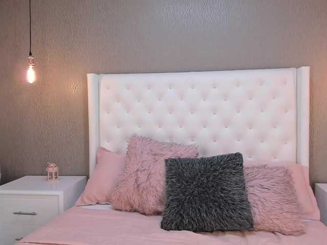 ブロードキャストスクリーンショット AlegnaTaylor