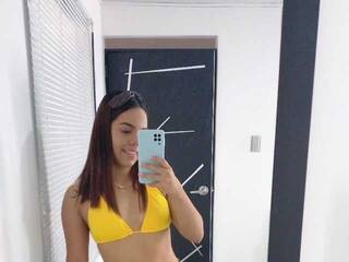 エロティックなビデオチャット alesiadaila