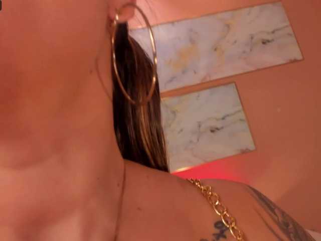 ブロードキャストスクリーンショット AlexaField