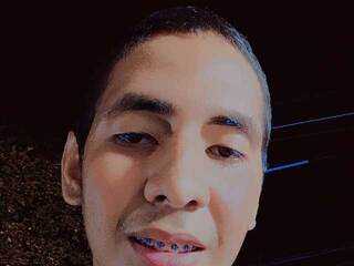 エロティックなビデオチャット Alexcumhot