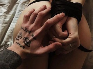 エロティックなビデオチャット AlexNikaaa