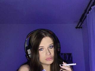 エロティックなビデオチャット Alice-darkness