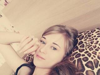 エロティックなビデオチャット Alice88888