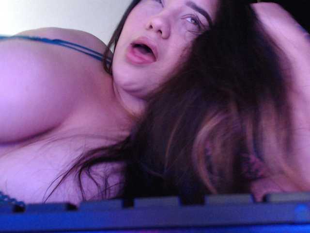 ブロードキャストスクリーンショット AliceKytelerr